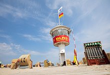 DLRG-Wachturm an der Ostsee - Christian Charisius/dpa/dpa-tmn