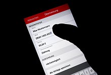 Banking-Apps im Test - Foto: Monika Skolimowska/dpa-Zentralbild/dpa-tmn