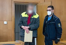 Prozess um NSU 2.0-Drohschreiben - Foto: Boris Roessler/dpa Pool/dpa