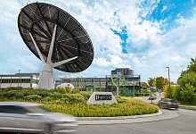 kreisel-am-anfang-der-flachsmarktstr-am-all-elelctric-society-park - Thomas Franz