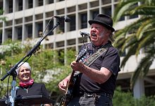 Demonstrationen gegen US-Präsident Trump - «Fighting Oligarchy» - Jae C. Hong/AP/dpa