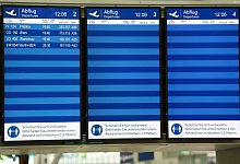 Flughafen D&uuml;sseldorf - Foto: Federico Gambarini/dpa