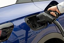 Elektroauto - Hendrik Schmidt/dpa