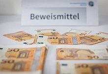Pressekonferenz zu Geldf&auml;lscherei - Daniel Karmann/dpa