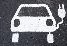 Elektroauto - Foto: Julian Stratenschulte/dpa