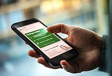 Corona-App bewertet Risiko pr&auml;ziser - Foto: Zacharie Scheurer/dpa-tmn