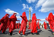 Blockade in Berlin - Foto: Christophe Gateau/dpa