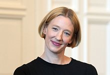 Opus Klassik f&uuml;r Berliner Chefdirigentin Joana Mallwitz - Soeren Stache/dpa