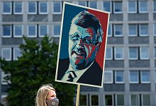 Wurde am 1. Juni 2019 zu Hause auf seiner Terrasse aus n&auml;chster N&auml;he mit einem Kopfschuss get&ouml;tet: Walter L&uuml;bcke. - Swen Pf&ouml;rtner/dpa