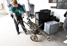 Weiteres Geheimversteck mit Waffen in Remscheid entdeckt - Roberto Pfeil/dpa