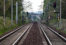 Die GDL will sechs Tage im Personenverkehr streiken. - dpa