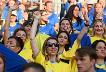 Im polnischen Lodz hatten ukrainische Fans die Spieler von Dynamo Kiew angefeuert. - Grzegorz Michalowski/PAP/dpa