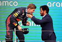Max Verstappen und Fia-Chef Mohammed Ben Sulayem - Nigel French/Press Association/dpa