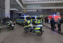 Verletzte bei Massenschl&auml;gerei in D&uuml;sseldorfer Gerichtsflur - David Young/dpa