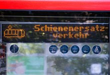 Ersatzverkehr - Friso Gentsch/dpa