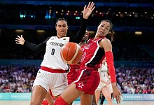 Paris 2024 - Basketball - Mark J. Terrill/AP