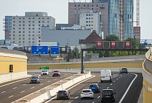 Freigabe des 16. Bauabschnitts der A 100 - Soeren Stache/dpa