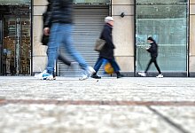 Zeil in Frankfurt - Arne Dedert/dpa