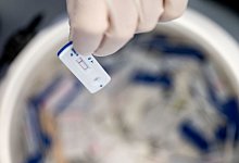 Schnelltest - Foto: Marijan Murat/dpa