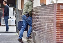 Wohnungsdurchsuchung - Foto: Benjamin Westhoff/dpa