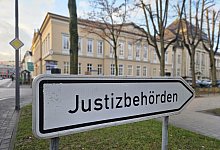 Landgericht Detmold - Janet König