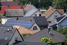 Einfamilienhaussiedlung - Monika Skolimowska/dpa