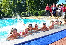 nic_4209b - 1 - Nicole Ellerbrake