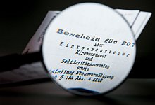 Steuerbescheid widersprechen - Franziska Gabbert/dpa-tmn