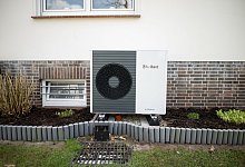 W&auml;rmepumpe an Au&szlig;enwand - Daniel Reinhardt/dpa/dpa-tmn