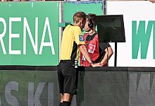 FC Augsburg - Werder Bremen - Harry Langer/dpa