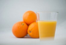 Orangensaft - Arno Burgi/dpa-Zentralbild/dpa