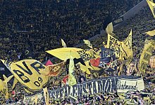 Fans von Borussia Dortmund - Bernd Thissen/Deutsche Presse-Agentur GmbH/dpa
