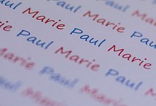 Beliebte Vornamen - Foto: Boris Roessler/dpa