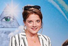 Jella Haase - Annette Riedl/dpa