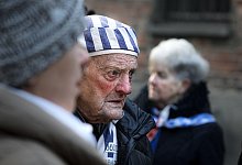 &Uuml;berlebender - Foto: Czarek Sokolowski/AP/dpa