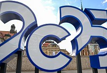 Schriftzug 2025 - Hendrik Schmidt/dpa