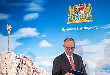 Bayerisches Kabinett tagt mit Bundeskanzler Merz - Peter Kneffel/dpa