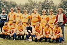 7-bild-1-mannschaft-1983-1984-waldstadion-westorf - Archiv SV Germania Westorf