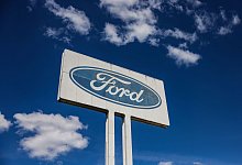 Ford Werk Köln - Oliver Berg/dpa