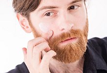 Hautcreme fuer Maenner - Christin Klose/dpa-tmn