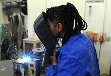 Zuwanderung von Fachkr&auml;fte - Foto: Ingo Wagner/dpa