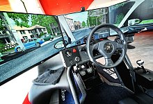 Test Fahrsimulator Fahrschule Ludwig Brackwede - Symbolbild: Barbara Franke