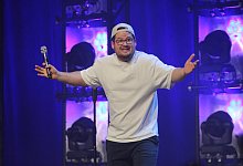 Chris Tall - Nadine Uphoff