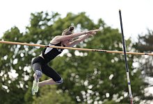 emma_singh - Tom Finke