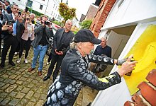 nic_3345b - Nicole Ellerbrake