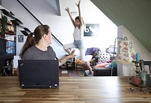 Thema: Homeoffice, Bonn, 16.04.2020. Bonn Deutschland *** Subject Home Office, Bonn, 16 04 2020 Bonn Germany Copyright: - imago images/photothek