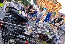 Paderborn, 26. Juli 2025: Pfandsammeln w&auml;hrend Libori auf dem Liboriberg - Niklas T&uuml;ns