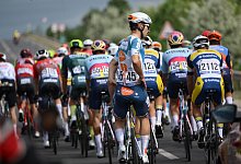 Ungarn-Rundfahrt 2024 - 1. Etappe Karcag - Hajduszoboszlo - picture alliance / Roth / CV