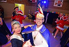 nic_4254b - Nicole Ellerbrake