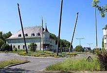 Orangene Kugel - Lorraine Brinkmann